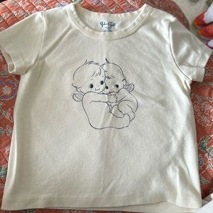 Brandy Melville babies hugging baby tee